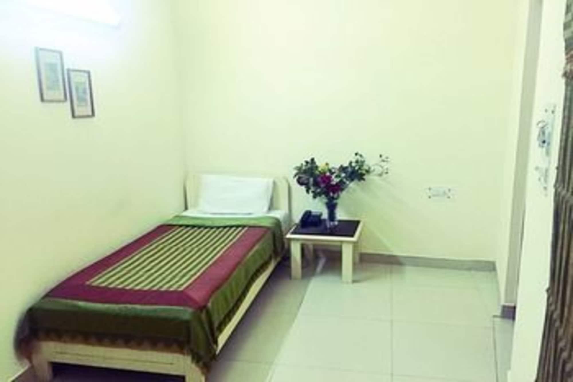 ניו דלהי Airport Hotel מראה חיצוני תמונה