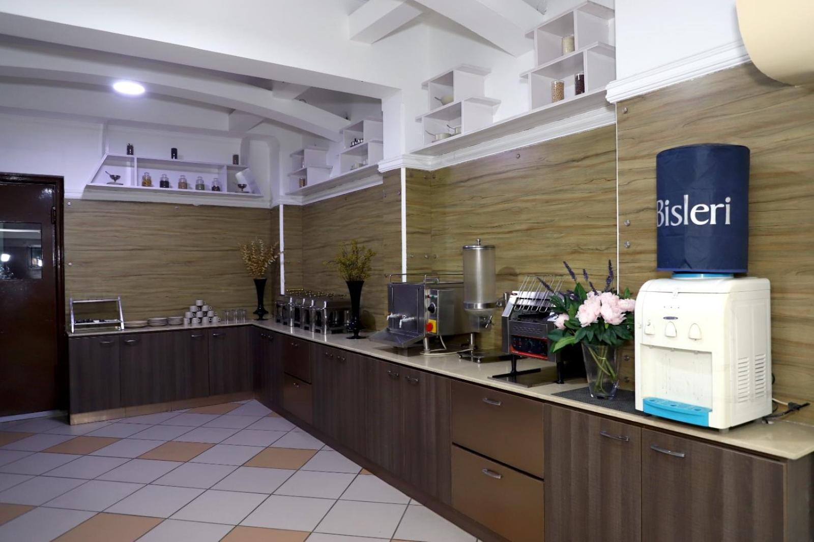 ניו דלהי Airport Hotel מראה חיצוני תמונה