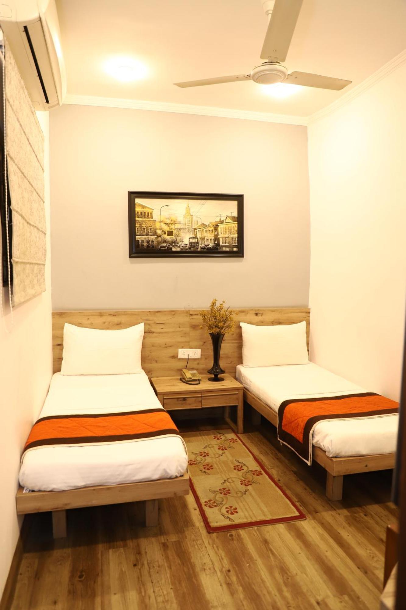 ניו דלהי Airport Hotel מראה חיצוני תמונה