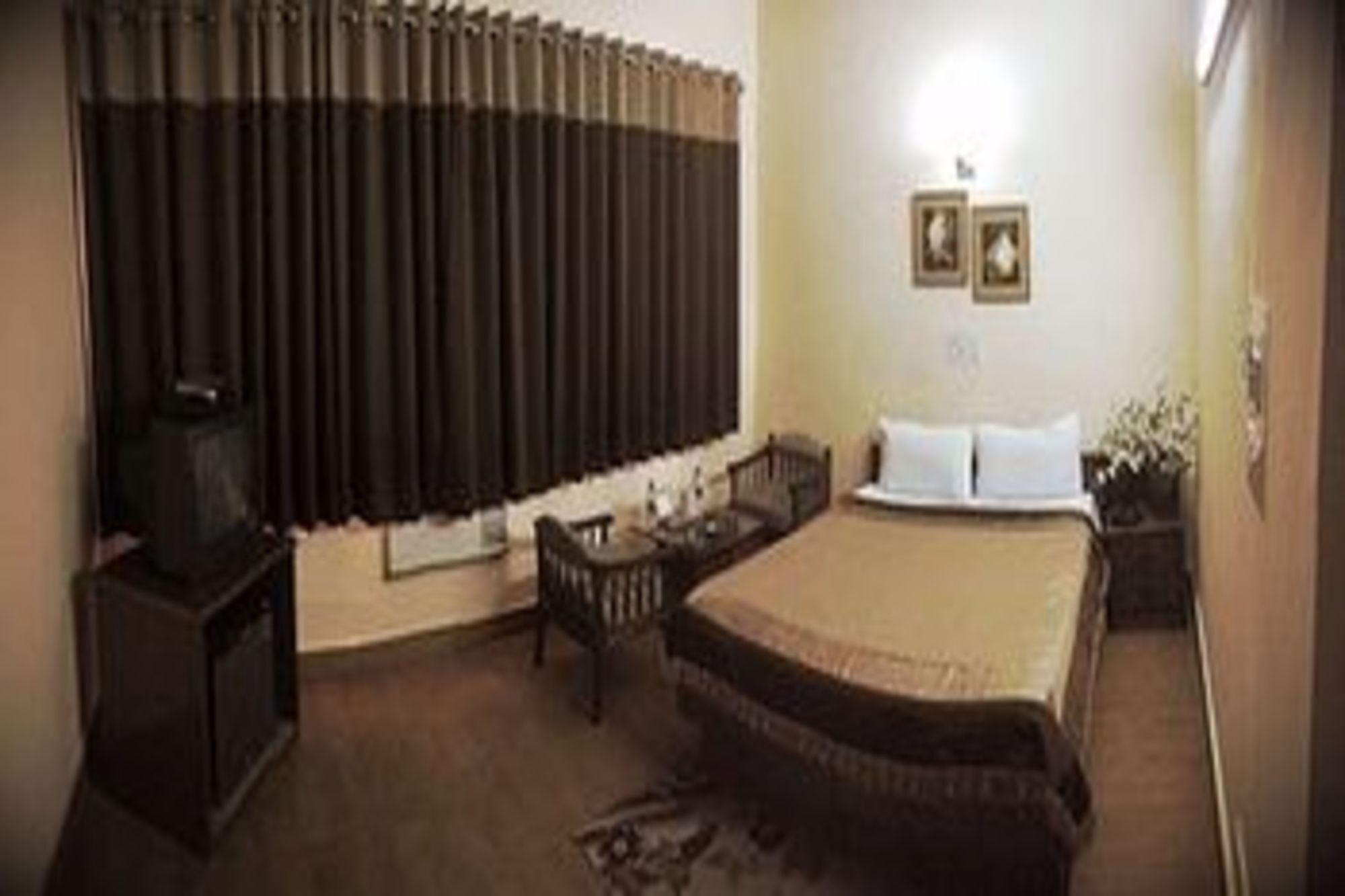 ניו דלהי Airport Hotel מראה חיצוני תמונה
